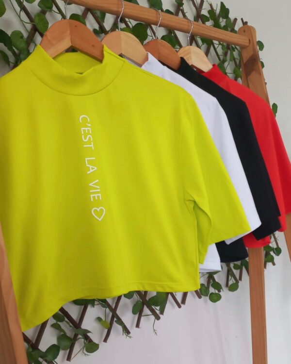 Cropped C'est La Vie
