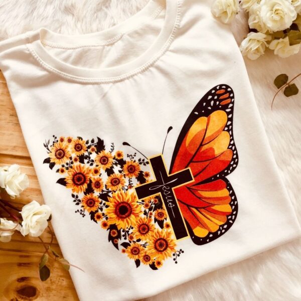 T-Shirt Borboleta - Cruz ao Meio - Imagem 3