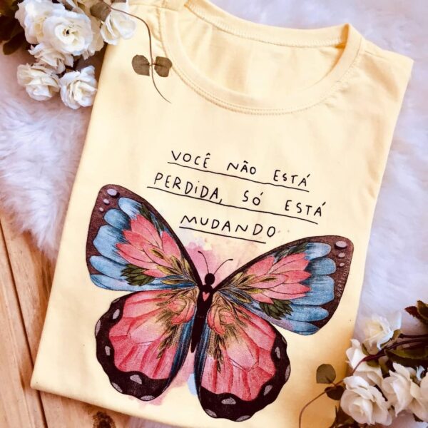 T-Shirt Borboleta - Você Não Está Perdida - Imagem 2