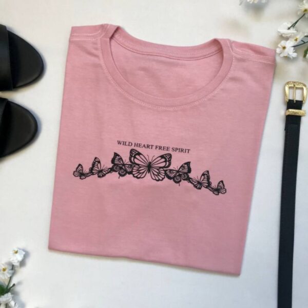 T-Shirt Borboleta - Wild Heart Free Spirit - Imagem 2