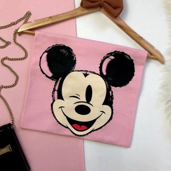 T-Shirt Mickey Mouse - Piscando - Imagem 5