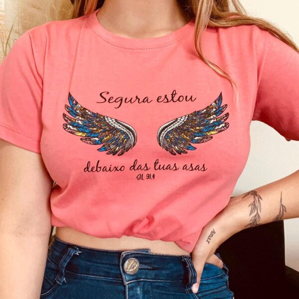 T-Shirt Segura Estou debaixo das tuas Asas II - Imagem 7