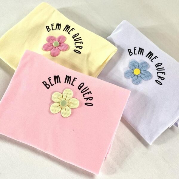 T-Shirt Flor - Bem me Quero