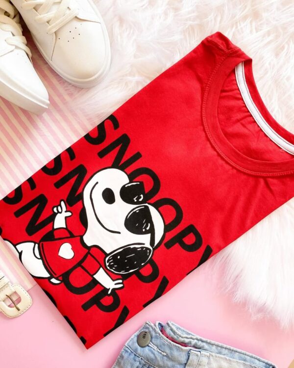 T-Shirt Snoopy - Óculos