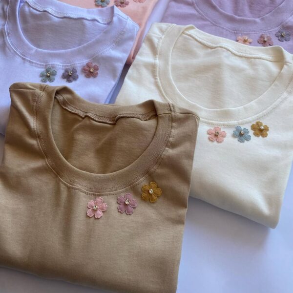 T-Shirt Florzinha - Três Irmãs - Imagem 6